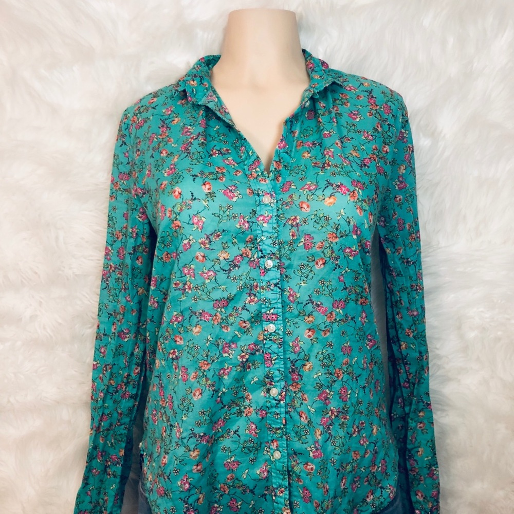Anthropologie: Holding Horses Floral Button Down